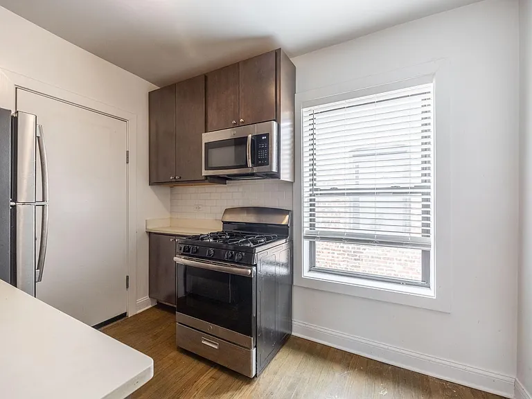 2643 N Spaulding Ave #3E — Photo 5