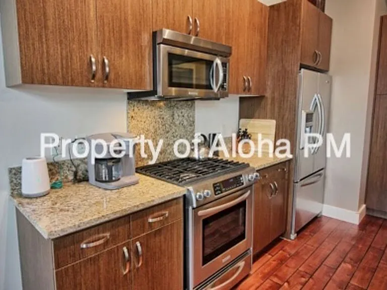 419 S 8th St #205 — Photo 5