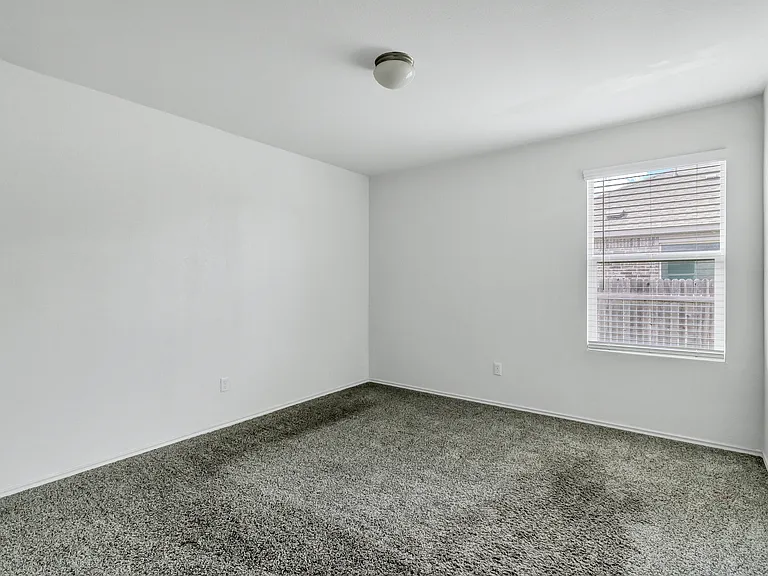 21316 Quick Fox Dr — Photo 42