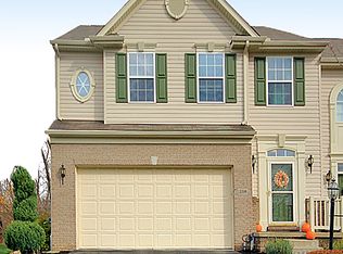 258 Maple Ridge Dr, Canonsburg, PA 15317