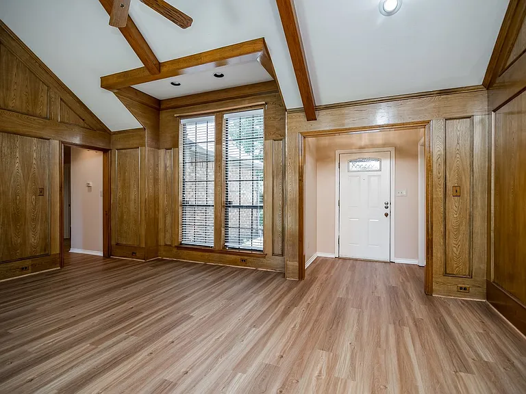 3624 Amanda Cir — Photo 5
