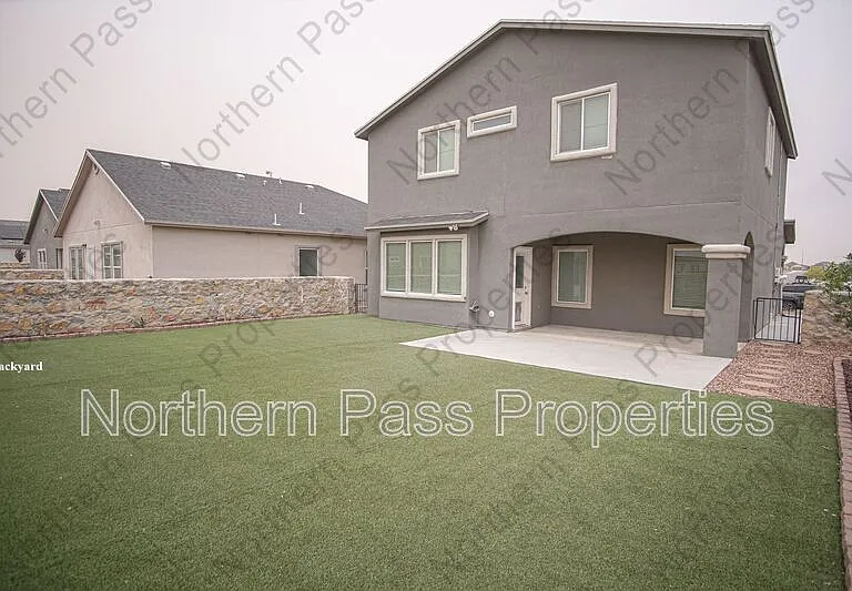 1077 Indigo Sky St — Photo 34