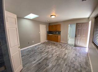 424 S B St #B, Lompoc, CA 93436