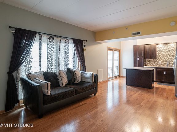 3rd image of 2805 N 75th Ct Unit 3B
