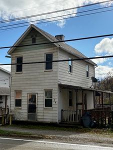 36 Main St, Brownsville, PA, 15417