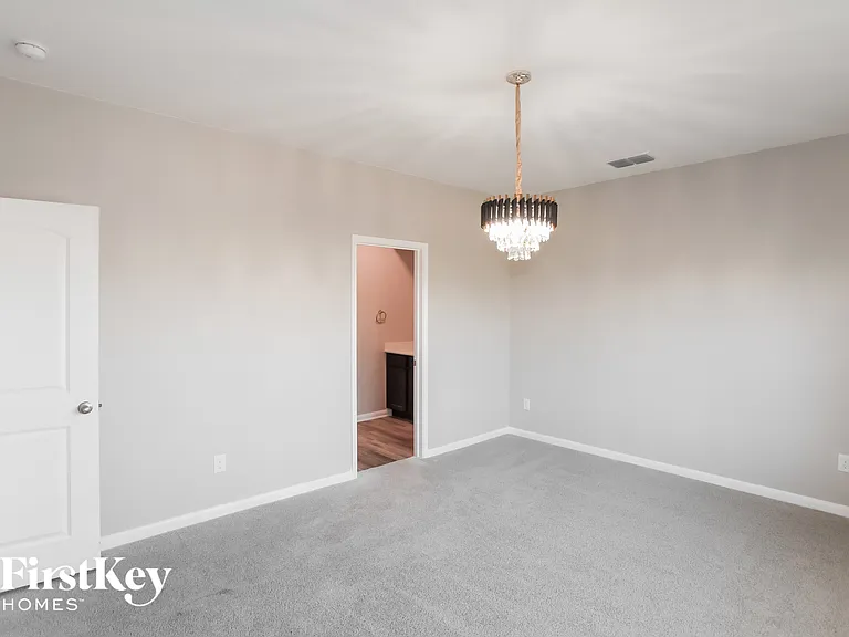 112 Barbwire Way — Photo 13