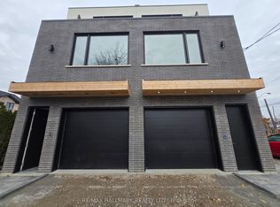 592 A Danforth Rd #3, Toronto, ON M1K 1E6