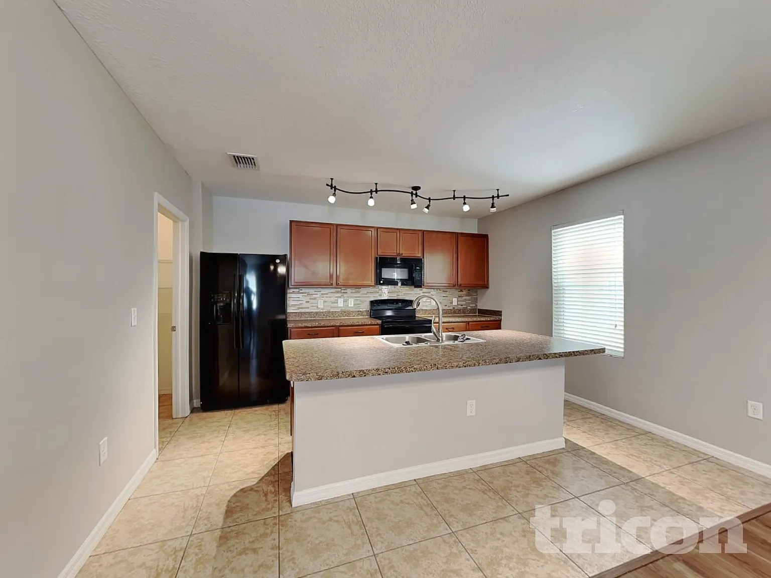 3799 Crossline Drive Spring Hill FL — Photo 4