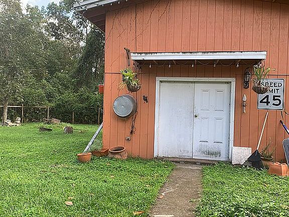 20x10 a/c 2 story shed 