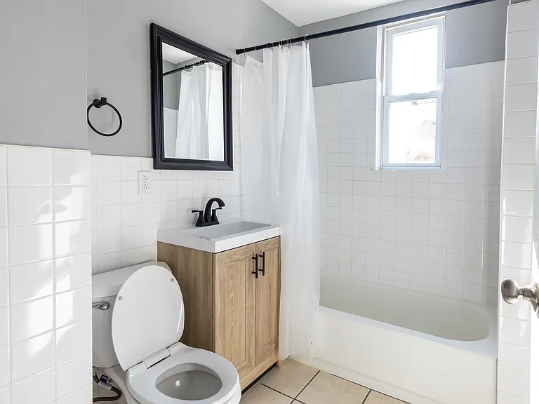 2611 Highland Ave #2 — Photo 7