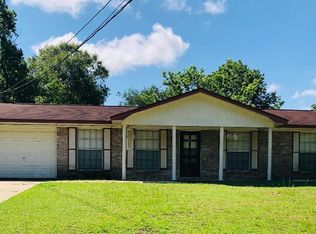 207 Pine Hills Dr, Dothan, AL 36301
