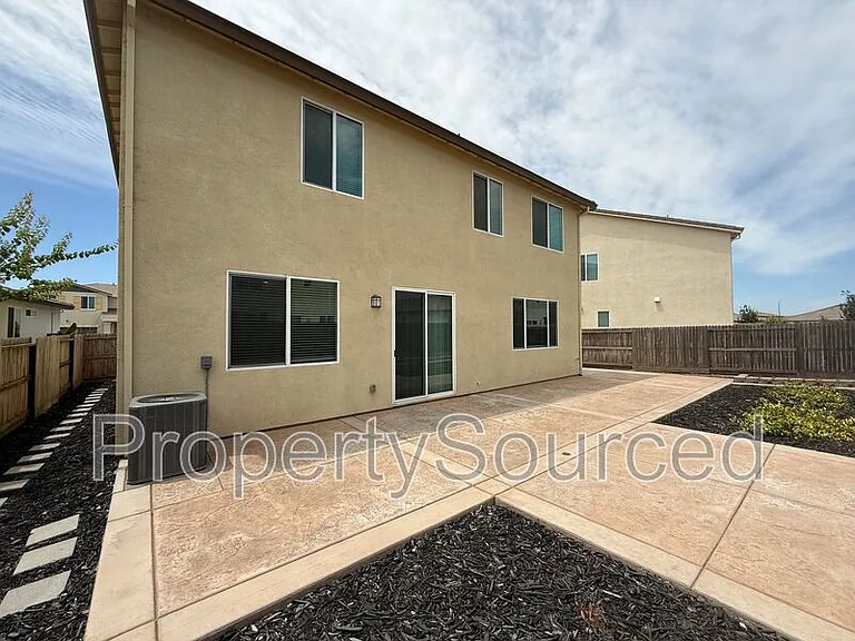 2957 Mokelumne Ct — Photo 53