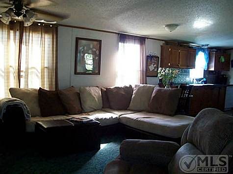 4th image of 1250 Nutmeg Ln
