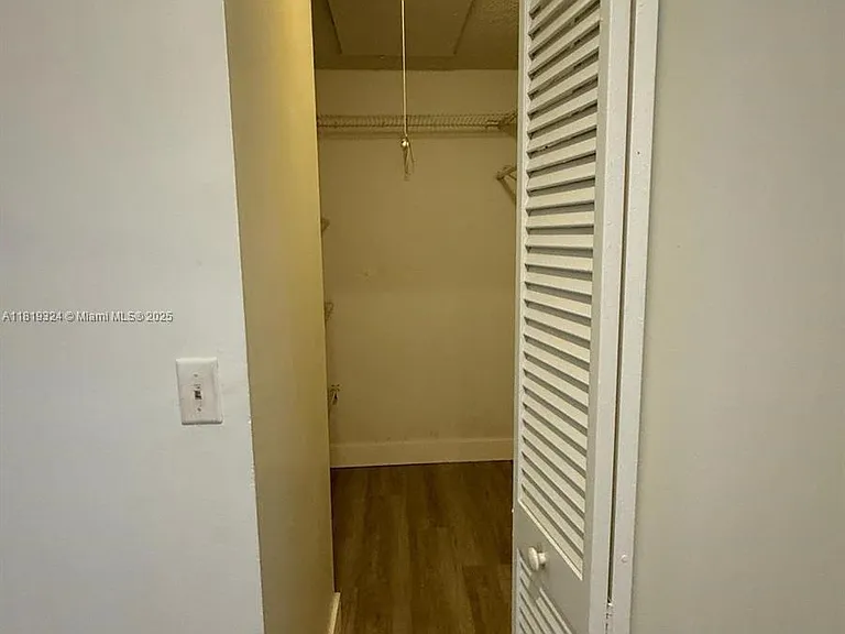 438 NE 210th Circle Ter #202-4B — Photo 9