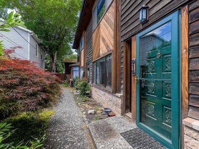 913 S Adams St, Moscow, ID, 83843