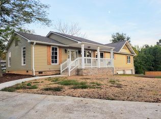 2902 Old Grade Rd, Dalton, GA 30721