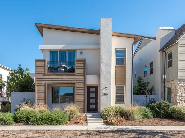 114 Character, Irvine, CA 92618