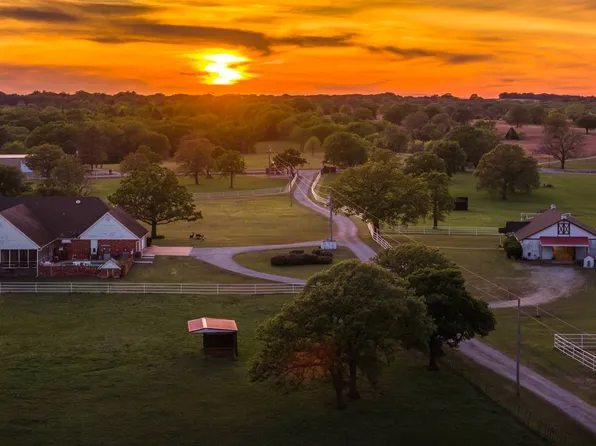 5890 Brock Rd, Ardmore, OK 73401