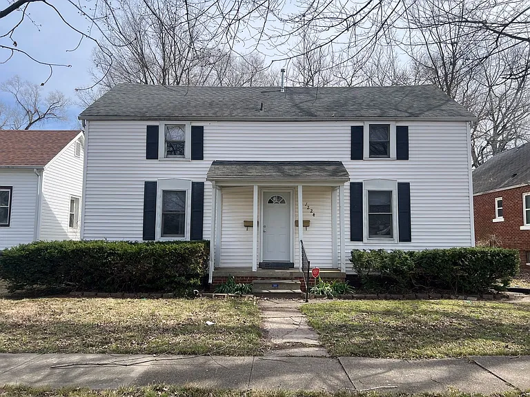 1224 N Rutledge — Photo 1