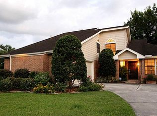 12007 Hedgedown Dr, Houston, TX 77065