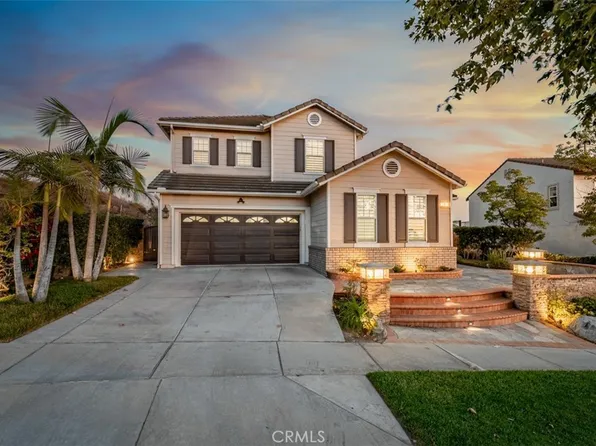 2886 Muir Trail Dr, Fullerton, CA 92833