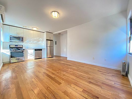 1st image of 801 Hancock St #B