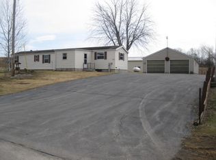 12423 Hillcrest Rd, Whitelaw, WI 54247