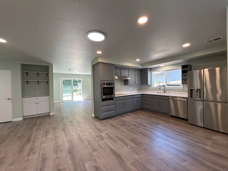 1528 Sheffield Dr — Photo 11