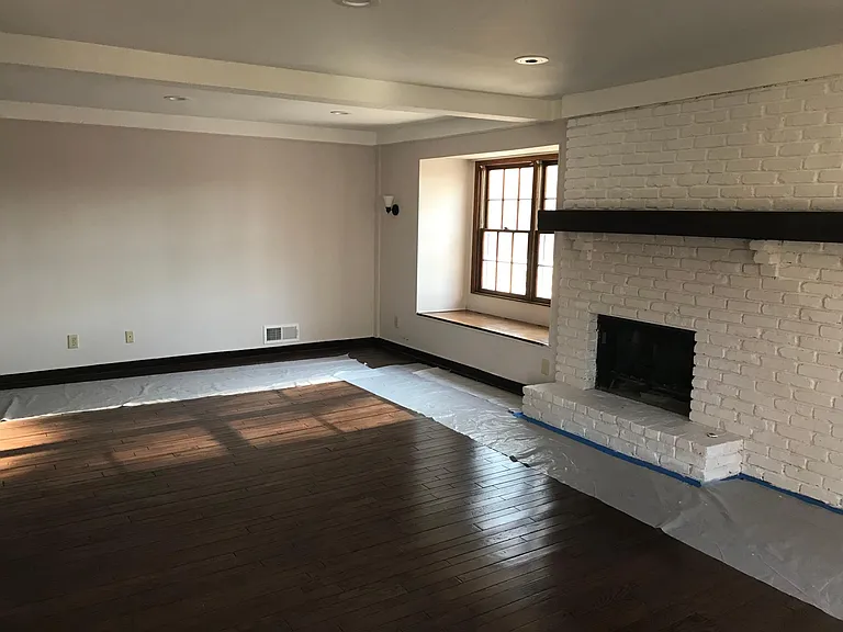 310 Spring Lake Ter — Photo 5