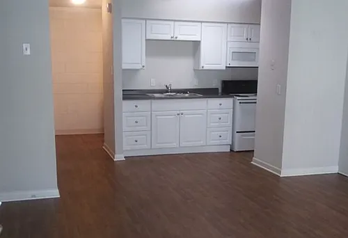 Fleur Apartments Photo 1