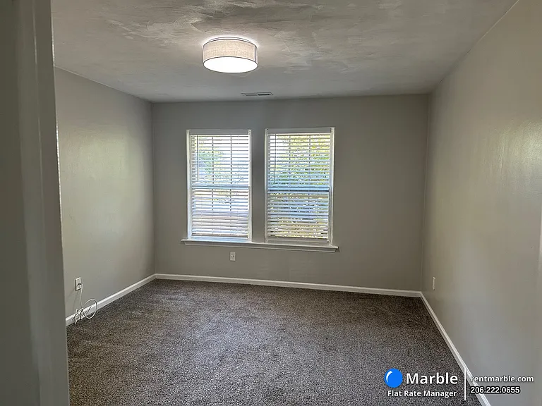 827 Mission Ave — Photo 32