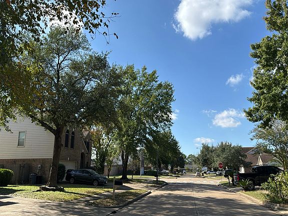 5th image of 21026 Royal Villa Dr