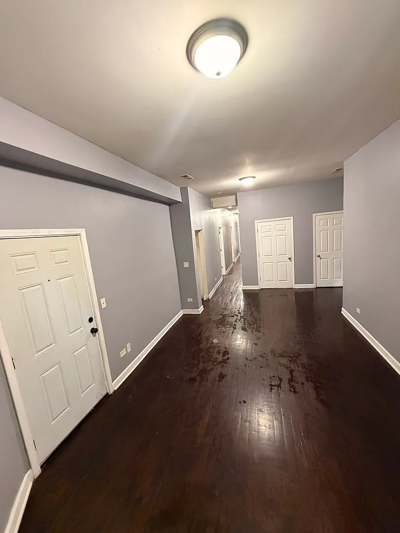 4 bed, 1500 sqft, $2,100 — Photo 3