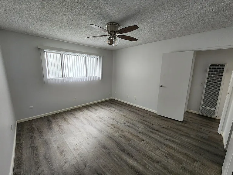 4457 Kansas St #8 — Photo 27