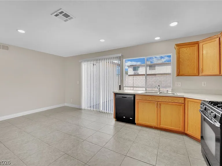 7156 Enterprise Dr — Photo 10