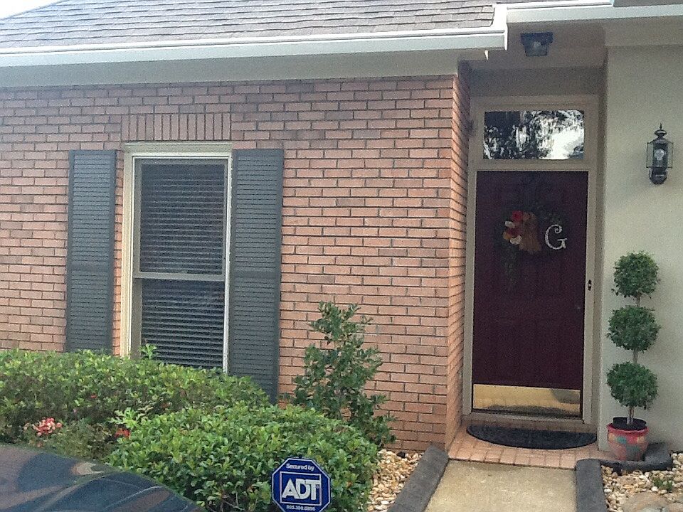 1st image of 9128 Green Chase Dr