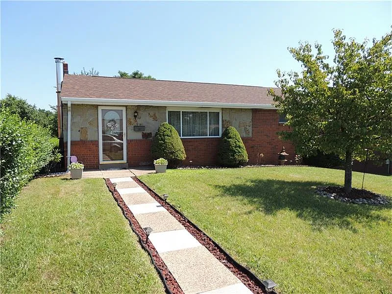 1111 Portsmouth Dr photo 1