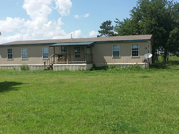 2nd image of 4501 Buchanan Pl