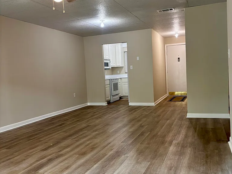 316 Cherry St #24 — Photo 9