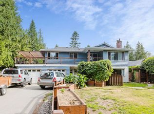 7838 Redrooffs Rd, Sunshine Coast, BC V7Z1A4