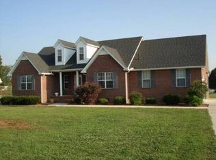 56 Hunters Cir, McMinnville, TN 37110