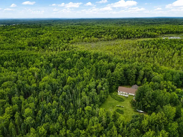 43 Richards Road, Glenburn, ME 04401