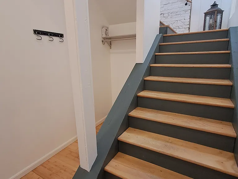 554 Mill St — Photo 9
