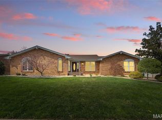 5411 Chatfield Dr, Saint Louis, MO 63129