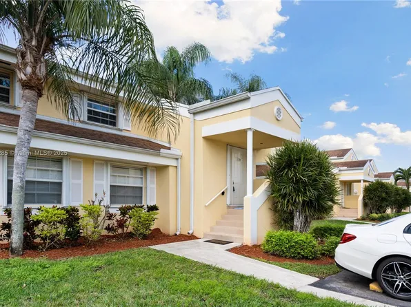 2264 SE 27th Dr #206, Homestead, FL 33035