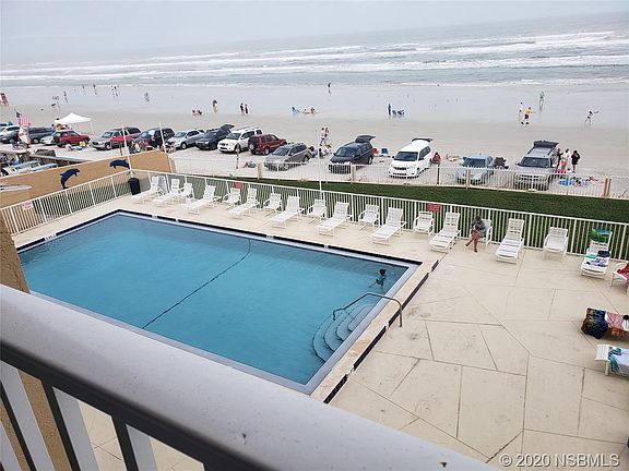 4th image of 421 S Atlantic Ave #304