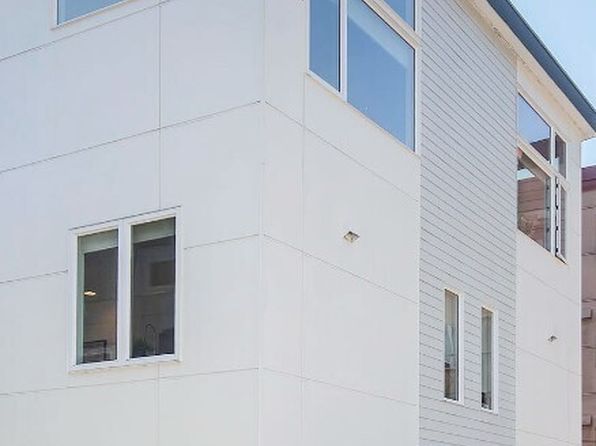 13713 35th Avenue NE #A, Seattle, WA 98125