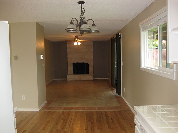 stone fireplace 