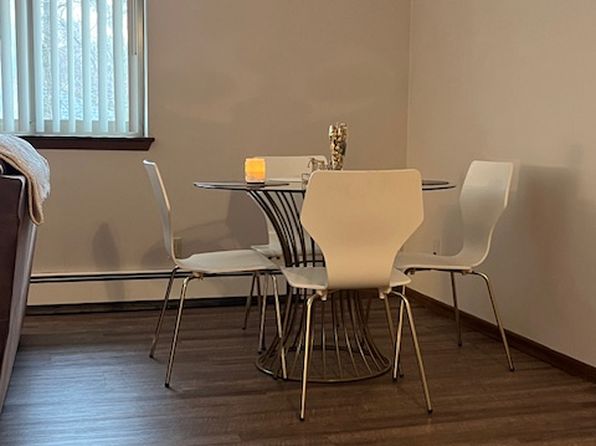 708 Oakcrest St APT 12