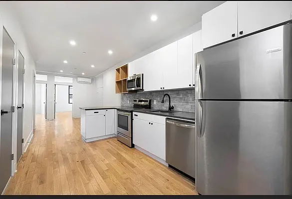 Rented by REAL New York | media 14